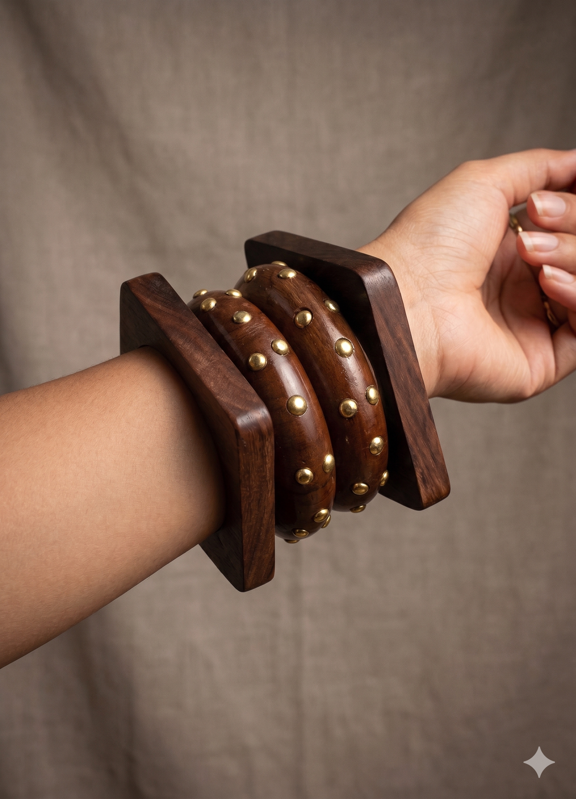 Abstract Angular Wooden Statement Set